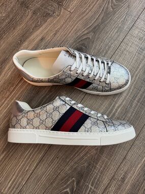 Gucci Silver GG Supreme Sneaker with Red & Navy Stripe